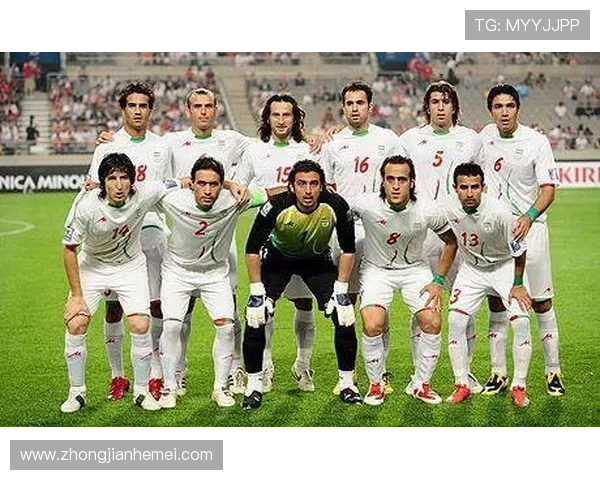 帕丘卡足球明星的辉煌历程与成就解析及其对足球界的影响